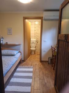 Rooms Pri Lovrižu 
