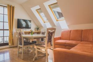 Apartment Amak with free onsite parking