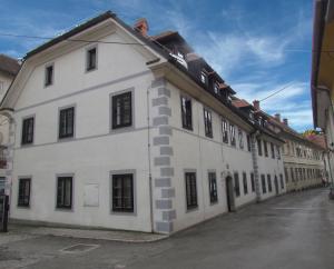 Apartments Old Town 