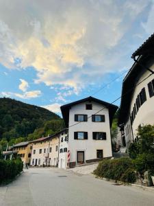 Family Home Kobarid - Soca and Nadiza apartament 