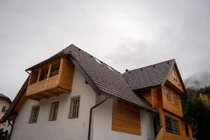 House Leska 