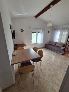 Apartma z dvema spalnicama in teraso 