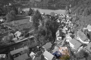 Bled House Of Green 