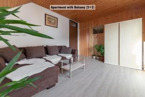 Apartments Farm House Uric 