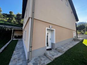 Apartma B & O 