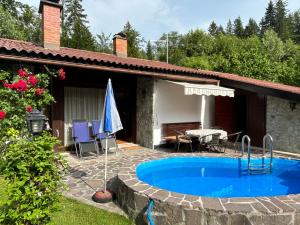 Family lake house Zbilje 
