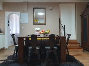 Apartment with Terrace Nona Pavla 