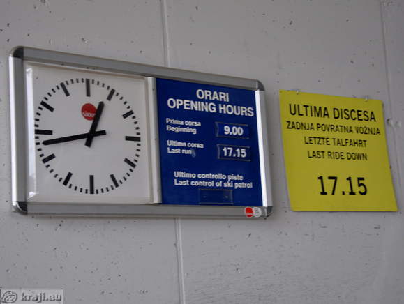 Upper station - Working hours