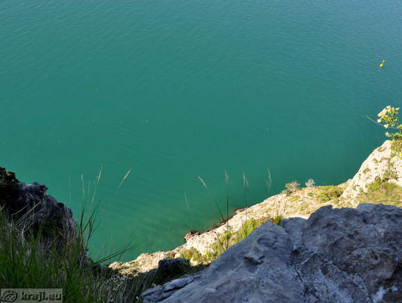 Pogled dol na morje Pogled dol na morje