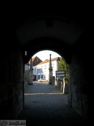 Schloss Brezice - Schloss Hof