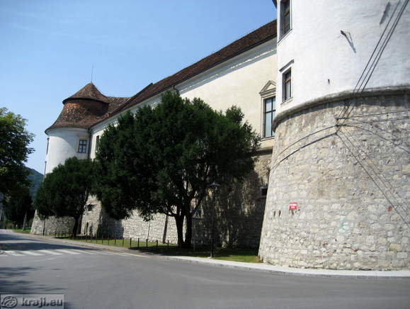 Schloss Brezice - Äußere