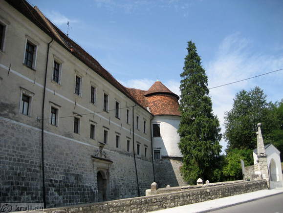 Schloss Brezice - Äußere