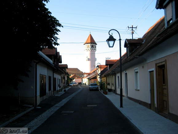 Brezice - Ulica stare pravde (Straße der alten Klagen)