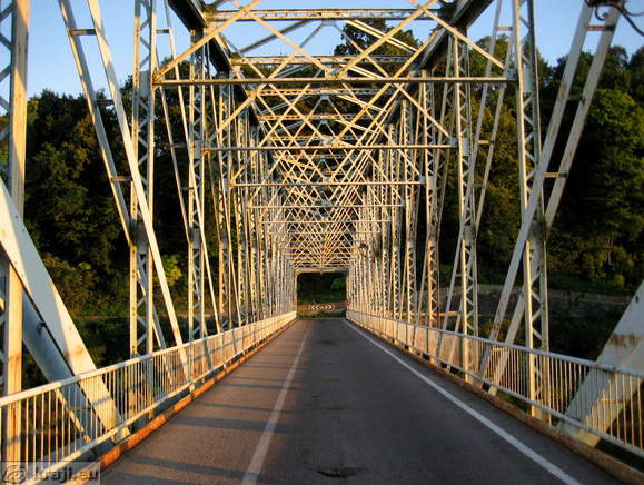Alte Brücke über den Sava und Krka