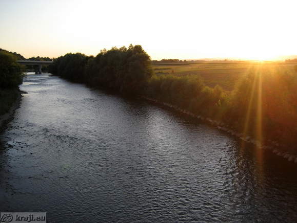 Alte Brücke über den Sava und Krka