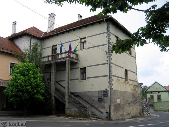 Črnomaljski grad
