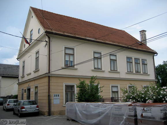 Rojstna hiša Mirana Jarca (pesnik in pisatelj)