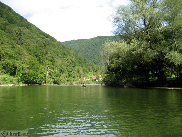 S čolnom po reki Kolpi