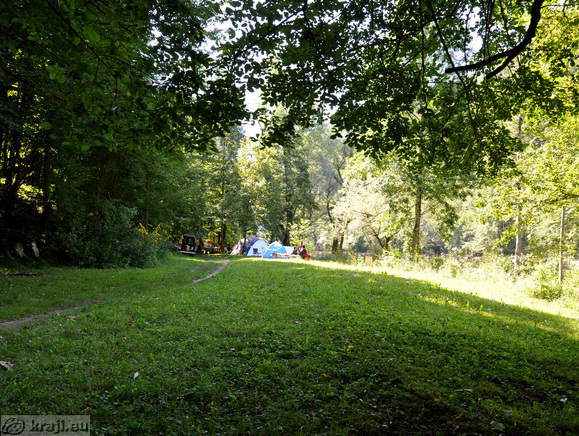 Šotorišče ob poti