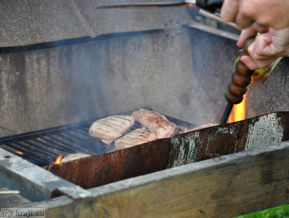 Grilled meat