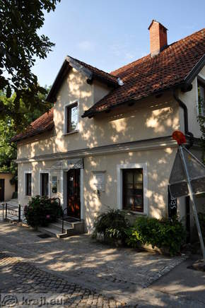 Hiša, kjer je prebival Dragotin Kette v Novem mestu