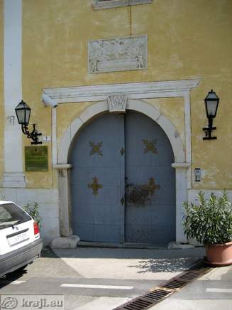 Entrance into the parish office 