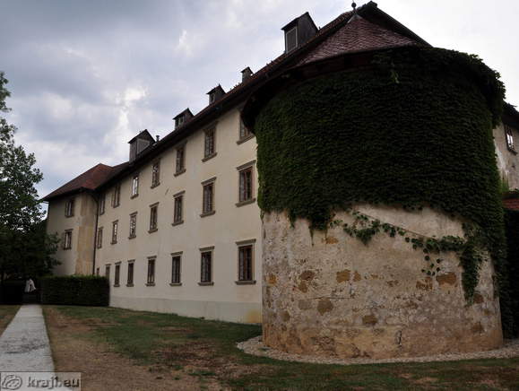 Grad Otočec - Južna stran