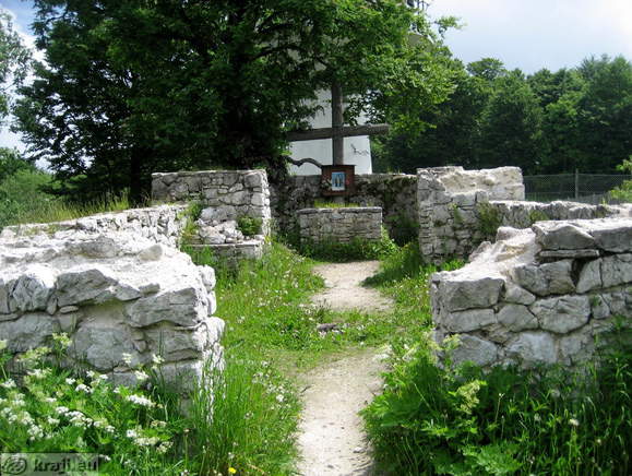 Trdinov vrh - Dom pri Gospodicni