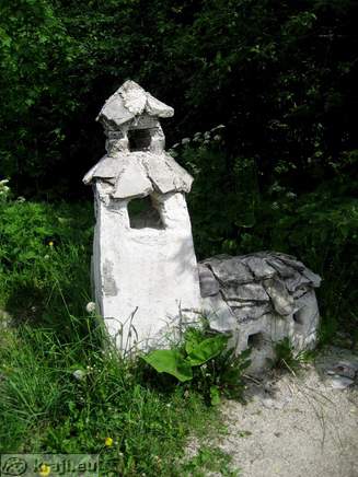 Trdinov vrh - Dom pri Gospodicni