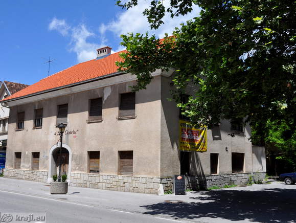 Ribnica - Skrabcev trg (Skrabec Markt)