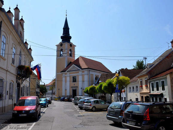 Metlika - Mestni trg