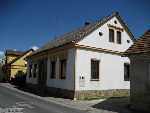 Kostanjevica na Krki (Kostanjevica auf Krka)