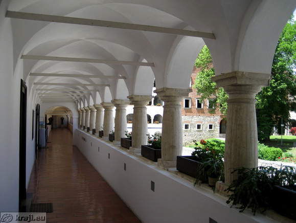 The arcaded corridors
