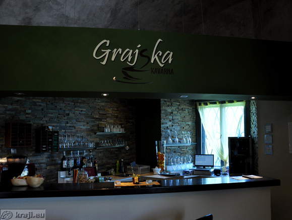 Castle Coffeehouse - Bar counter