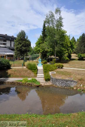 Smarjeske Toplice - Gusseiserner Brunnen
