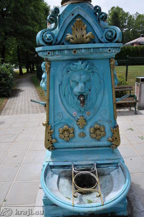 Gusseiserner Brunnen