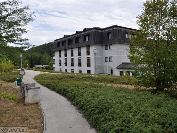 Walking trails around hotels in Smarjeske Toplice