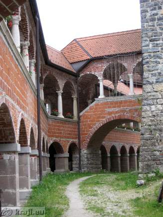 The arcaded corridor