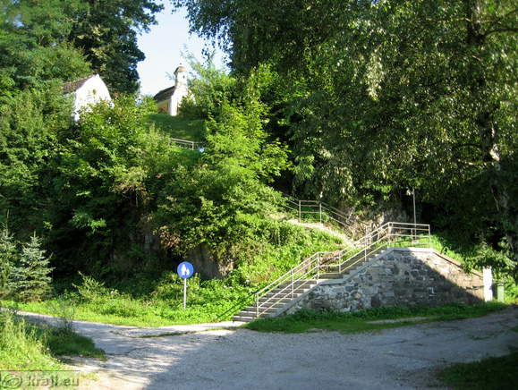 Footpath to the Dom sv. Jozef (Home of St. Joseph)