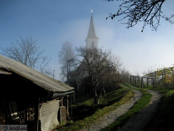 Cesta do cerkve sv. Miklavža