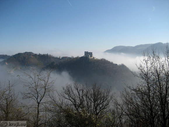 Pogled na Celjski grad z Miklavškega hriba
