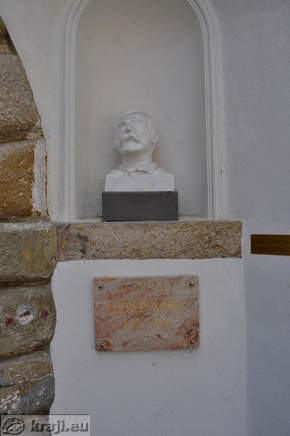 Kip Alfreda Nobela v Celju