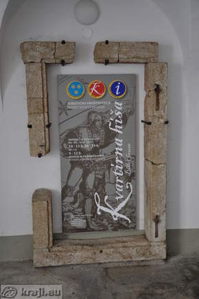 Kvartirna hiša - Delovni čas