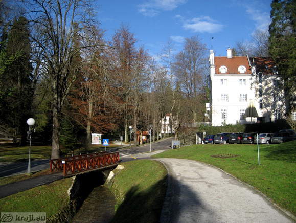 View of the road between Hotel Vita and Villa Higiea