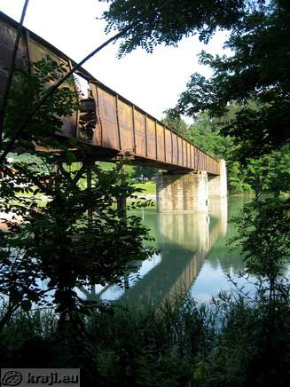 Opuščeni most koroške železnice