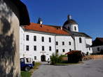 Gornji Grad - Dvorec in župnijska cerkev