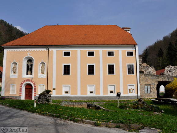 Front of the Church of St. Maurice