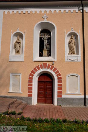 Front with statue holes