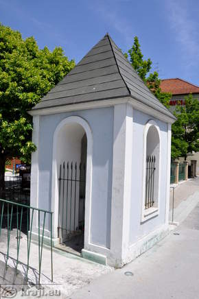 Chapel by the bridge at the entrance into the Old Town Centre of Lasko