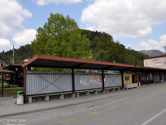 Avtobusna postaja Laško